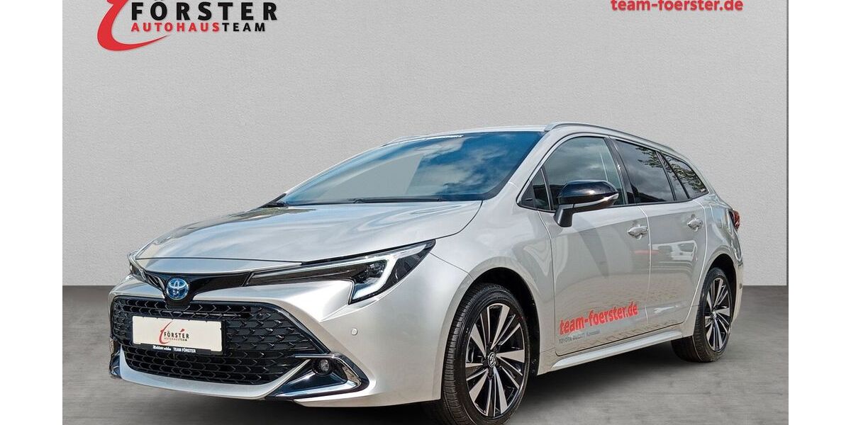 Toyota Corolla 3.000 km 32.990 &euro; Pirna 01796