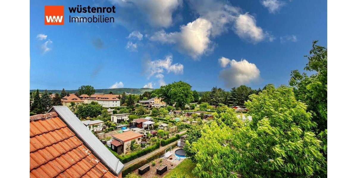 Großzügige Maisonette-Wohnung mit Dachterrasse in ruhiger Lage von Heidenau 4 zimmer