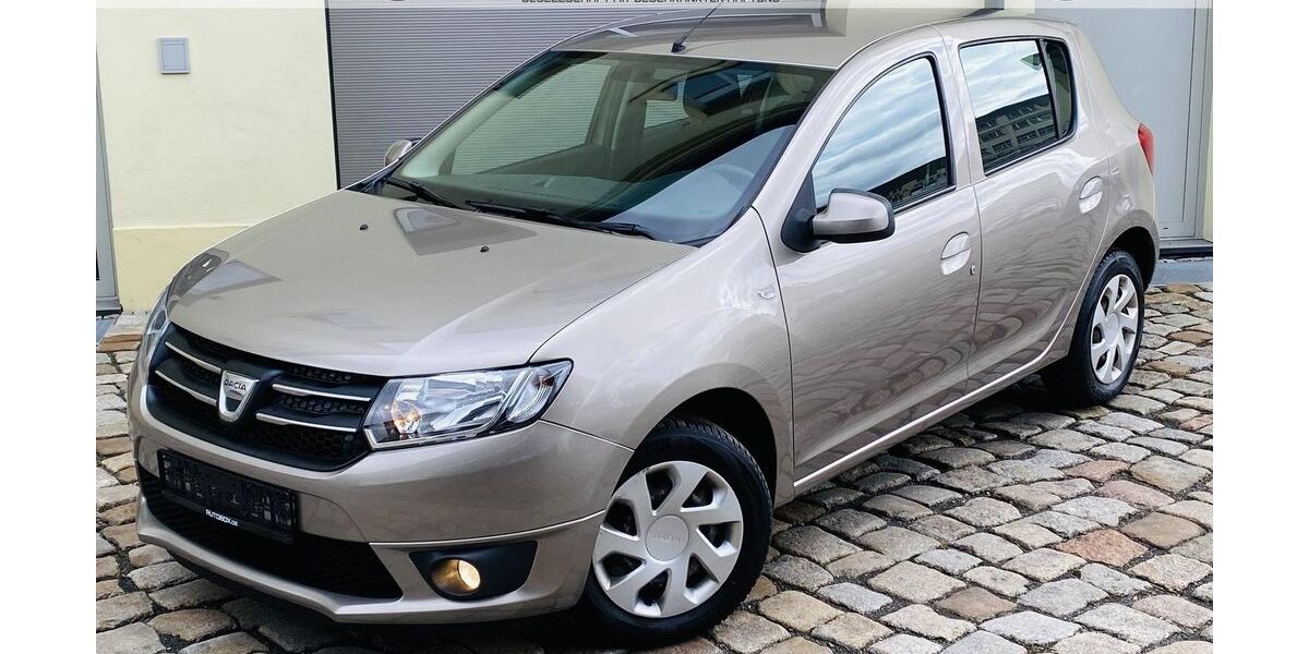 Dacia Sandero 120.000 km 5.980 &euro; Dresden 01257