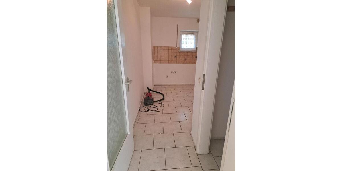 Etagenwohnung Dresden Cossebaude - 3 Zimmer, 60 m&sup2;, 500&euro; | Angebot:25803750