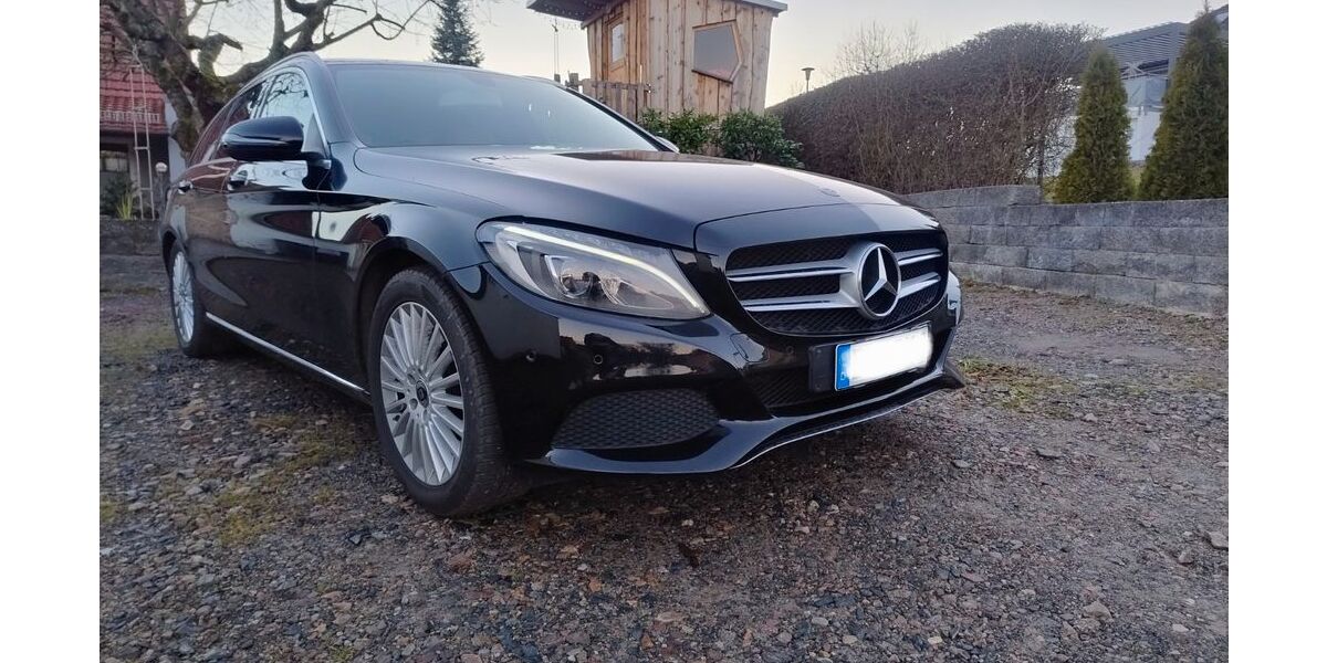 Mercedes-Benz C 180 105.000 km 13.950 &euro; Kreischa 01731