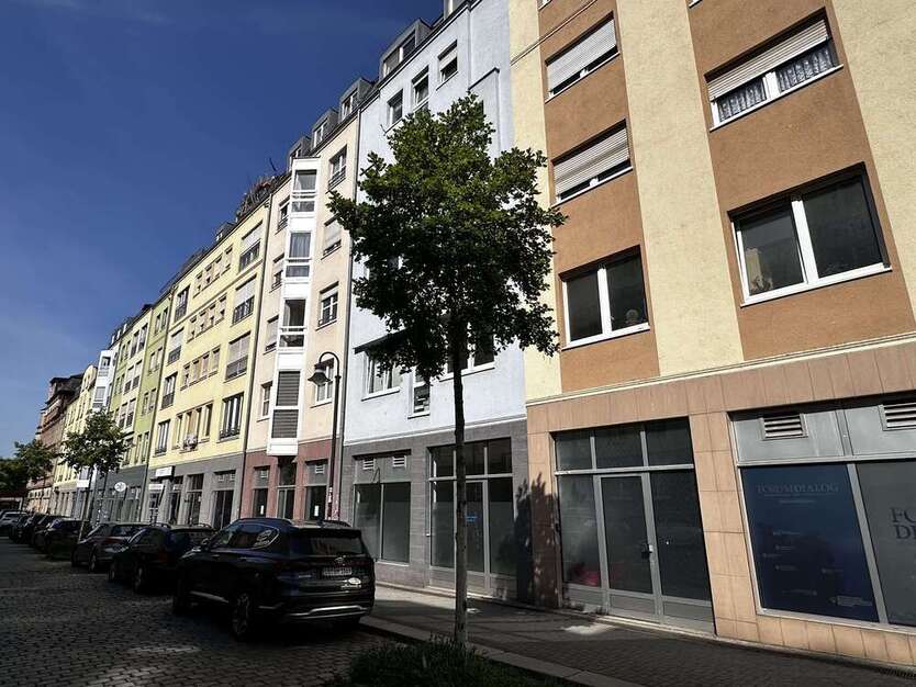 Büro in Dresden 650 € 82.51 m²