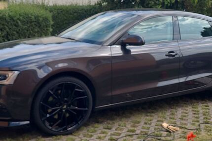 Audi A5 181.000 km 14.000 &euro; Pulsnitz 01896