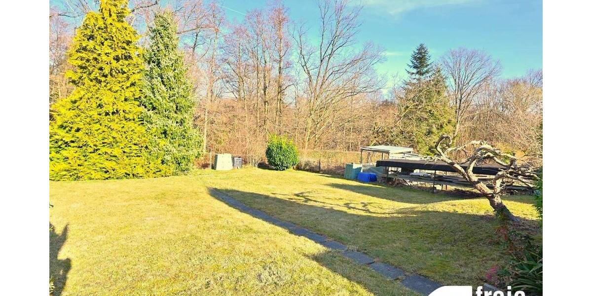 Doppelhaushälfte Dresden Bühlau/Weißer Hirsch - 3 Zimmer, 77 m&sup2;, 349.000&euro; | Angebot:26036846