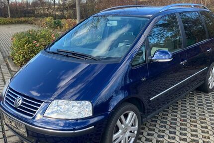 VW Sharan 117.000 km 5.990 € Dresden 01099