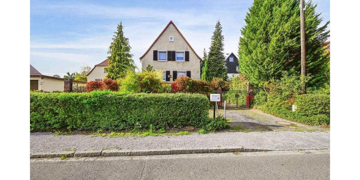 Einfamilienhaus Dresden Klotzsche - 4 Zimmer, 100 m&sup2;, 449.000&euro; | Angebot:25694664