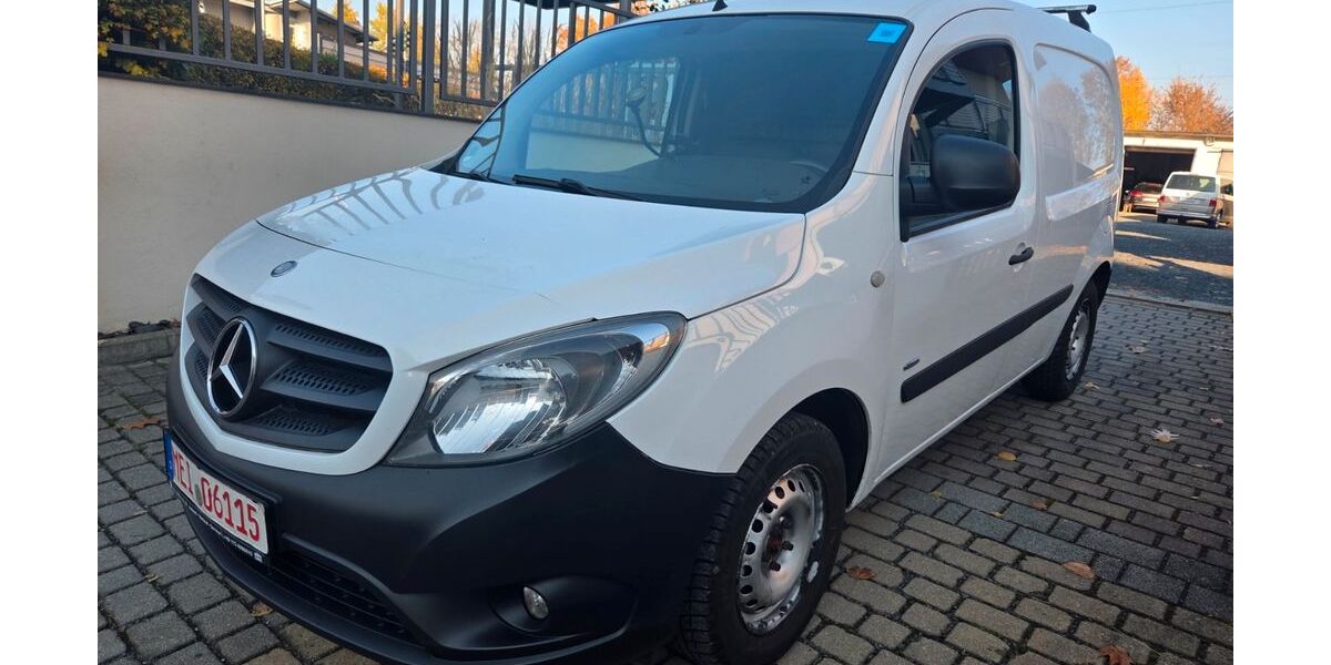 Mercedes-Benz Citan 194.000 km 5.495 &euro; Coswig 01640