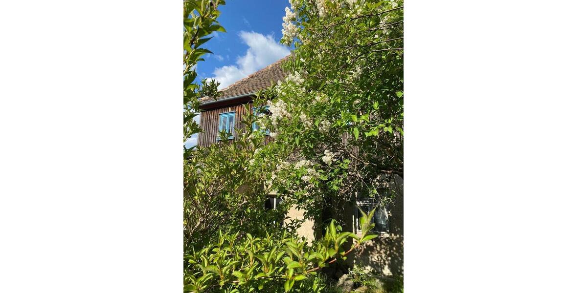 Einfamilienhaus Großröhrsdorf - 6 Zimmer, 140 m&sup2;, 160.000&euro; | Angebot:25523323