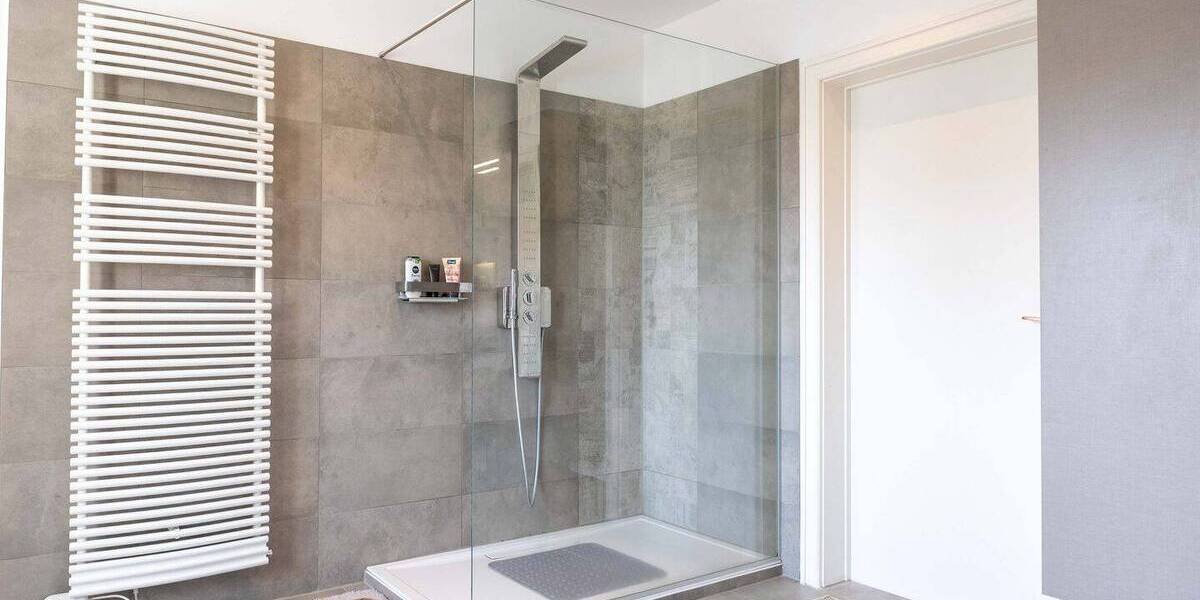 Einfamilienhaus Dresden Langebrück - 6 Zimmer, 200 m&sup2;, 899.000&euro; | Angebot:26513854