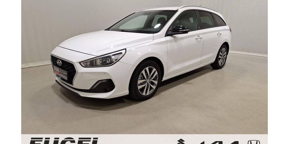 Hyundai i30 59.750 km 12.465 &euro; Dresden 01157