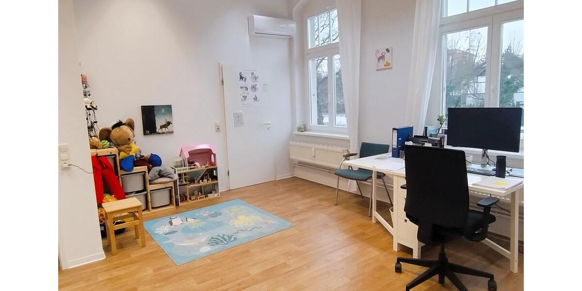 Repräsentative Büro- und Praxisräume auf dem Sonnenstein zimmer