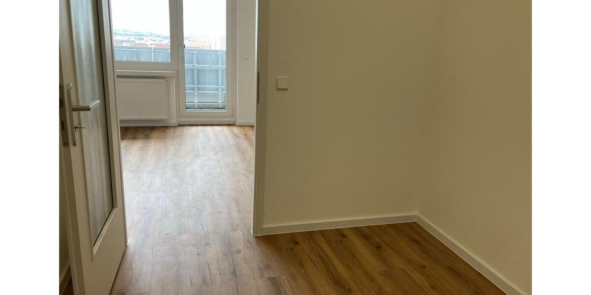Etagenwohnung Dresden Plauen - 2 Zimmer, 45 m&sup2;, 410&euro; | Angebot:25962402