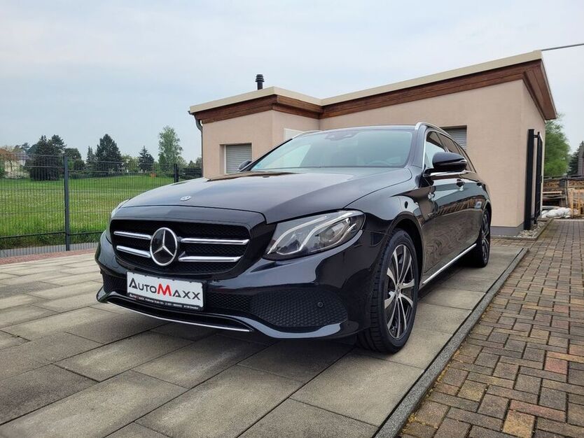 E 300