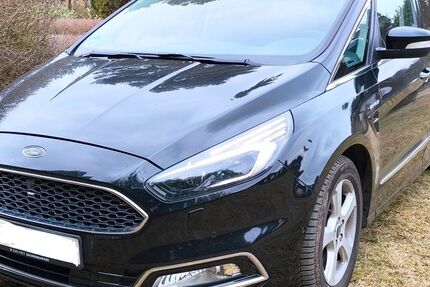 Ford S-Max 133.500 km 20.990 &euro; Dresden 01067