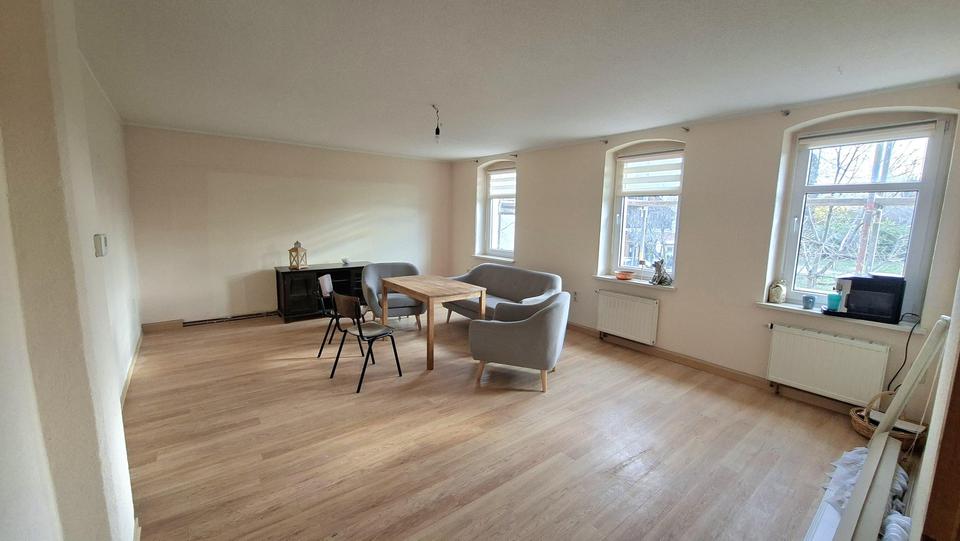 Erdgeschoßwohnung Klipphausen - 4 Zimmer, 85 m&sup2;, 600&euro; | Angebot:25804796