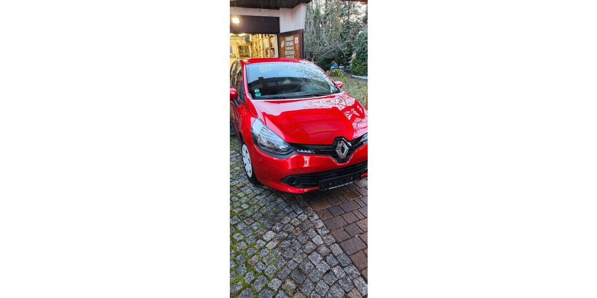 Renault Clio 49.000 km 6.000 &euro; Dresden 01157
