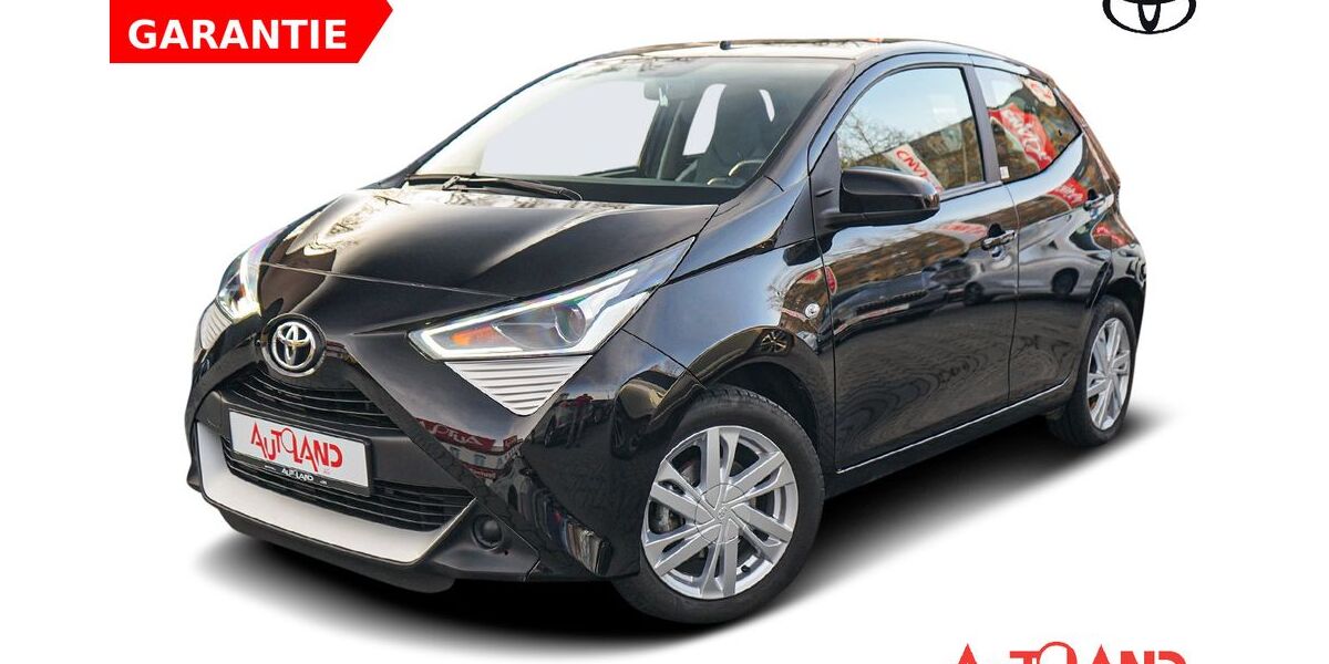 Toyota Aygo (X) 13.759 km 13.490 &euro; Dresden 01239