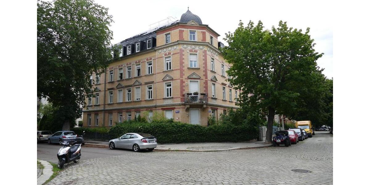 Dachgeschoßwohnung Dresden Cotta - 4 Zimmer, 120 m&sup2;, 1.500&euro; | Angebot:21638900