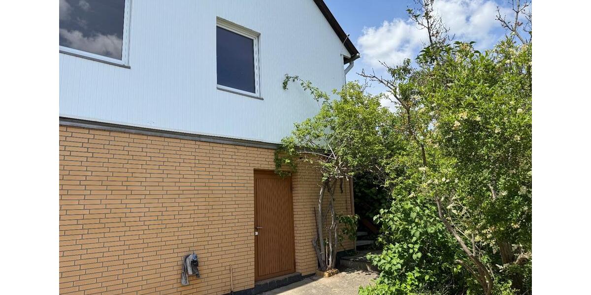 Einfamilienhaus Meißen - 5 Zimmer, 127 m&sup2;, 200.000&euro; | Angebot:27174240