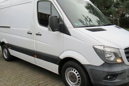 Mercedes-Benz Sprinter 270.000 km 10.499 &euro; Gröbern bei Meissen 01689