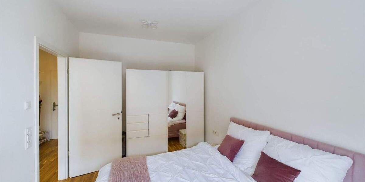 Etagenwohnung Dresden Wilsdruffer Vorstadt/Seevorstadt-West - 2 Zimmer, 55 m&sup2;, 830&euro; | Angebot:25216119