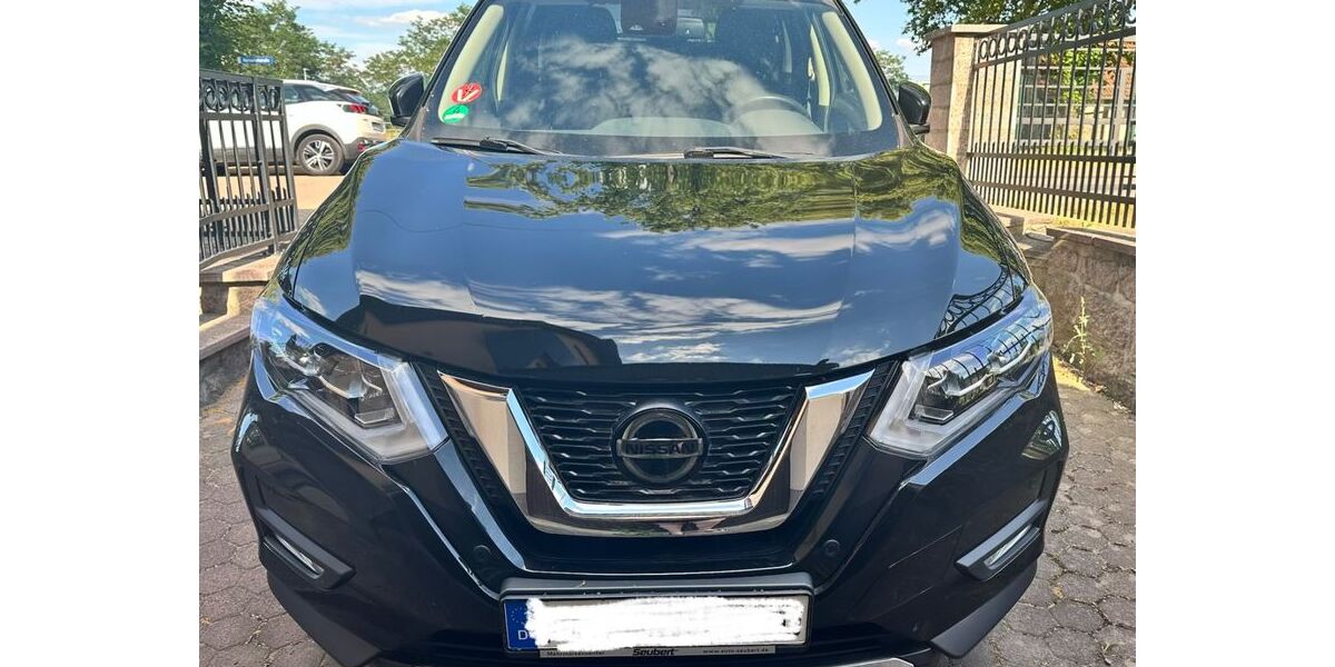 Nissan X-Trail 25.600 km 20.000 &euro; Meißen 01662