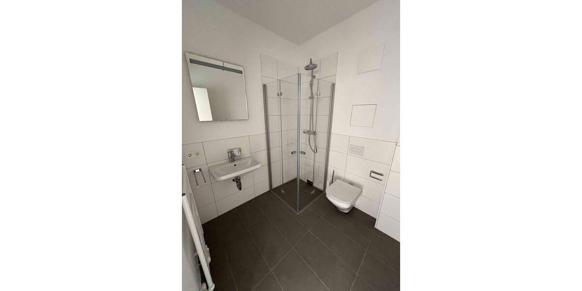 BLICK ÜBER STRIESEN - Charmante 2-Raumwohnung mit Balkon 2 zimmer