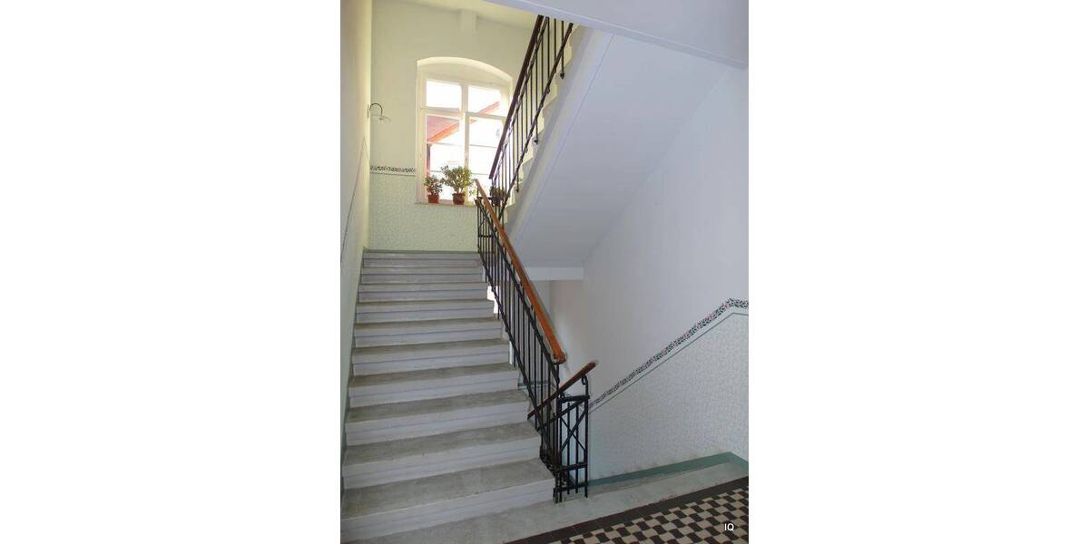 Etagenwohnung Meißen Altstadt - 2 Zimmer, 50 m&sup2;, 305&euro; | Angebot:26556535