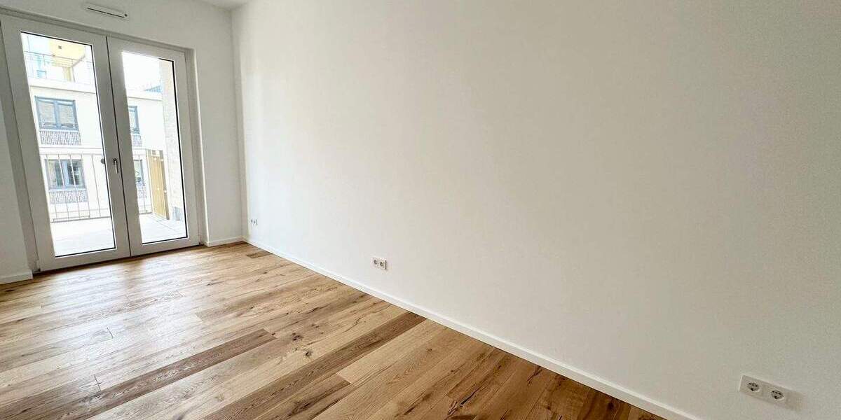 Etagenwohnung Dresden Leipziger Vorstadt - 3 Zimmer, 84 m&sup2;, 1.355&euro; | Angebot:25748886
