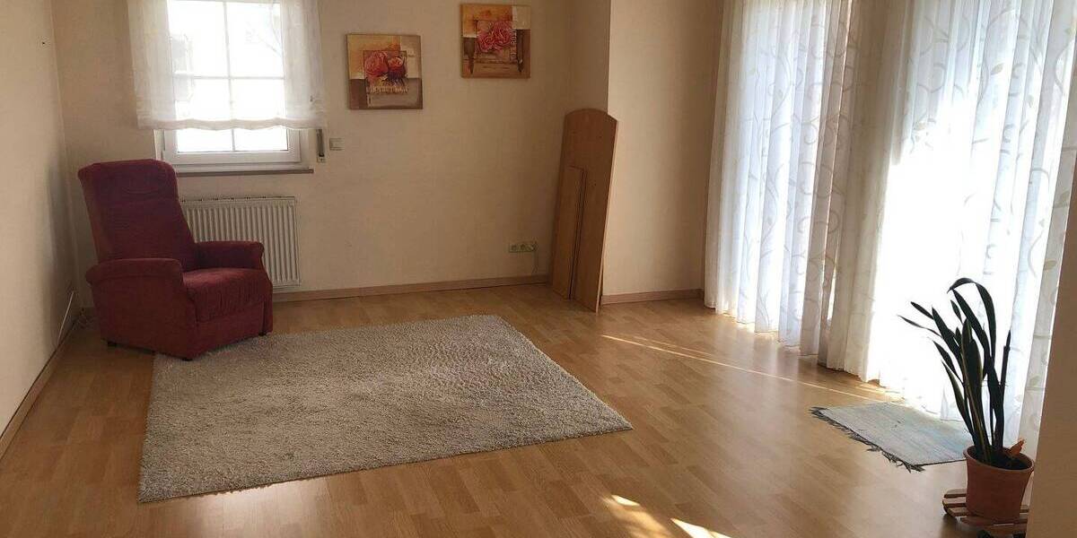 Terrassenwohnung Klingenberg Höckendorf - 3 Zimmer, 118.000&euro; | Angebot:26161937