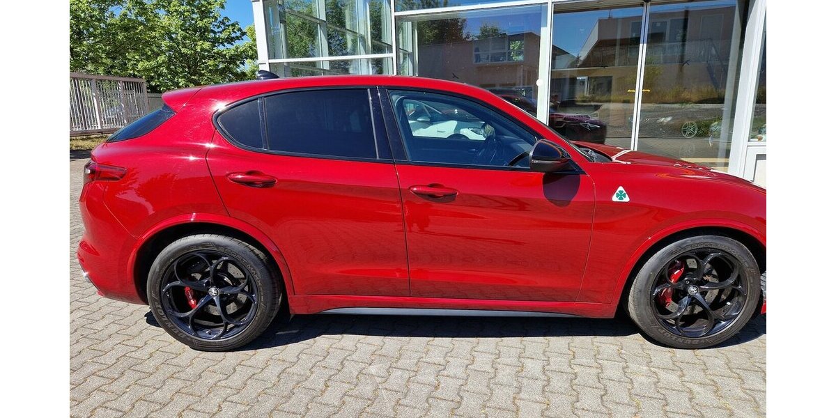 Alfa Romeo Stelvio Quadrifoglio Q4 63.569 km 46.800 &euro; Wilsdruff 01723
