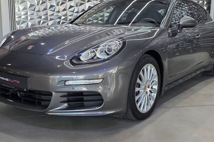Porsche Panamera 155.300 km 27.490 &euro; Dresden 01139
