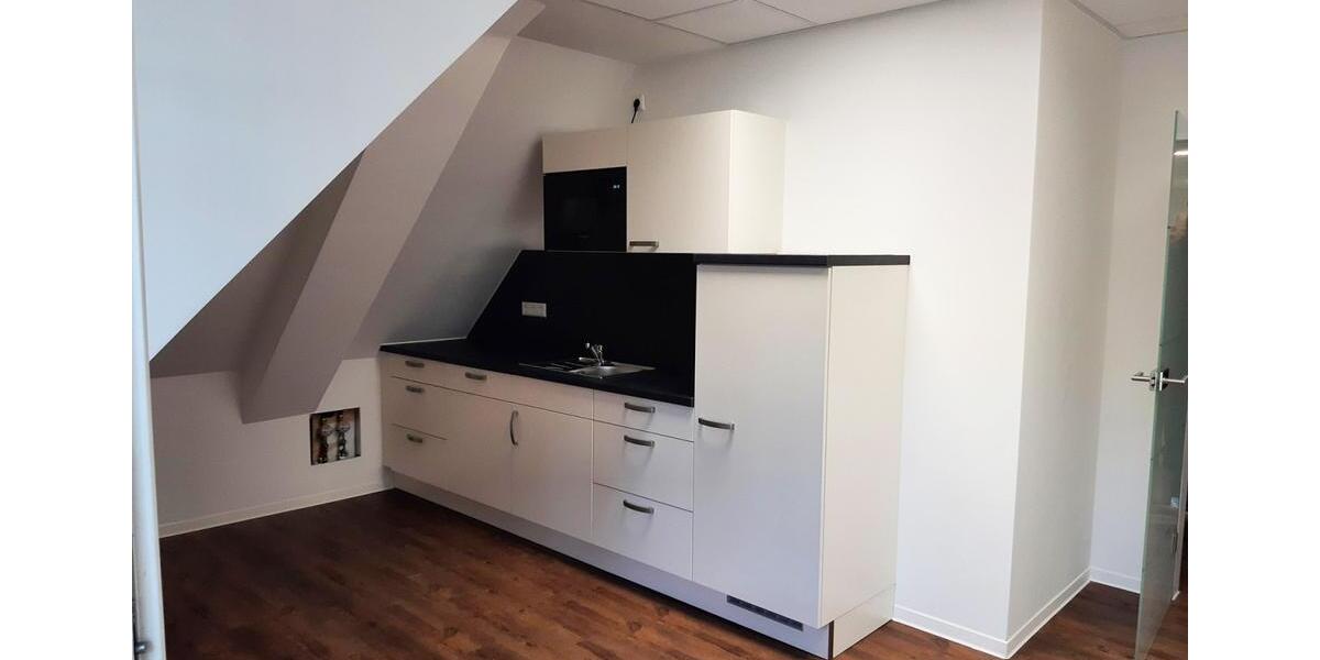 Gewerbeobjekt Dresden Klotzsche - 21&euro; | Angebot:25895226