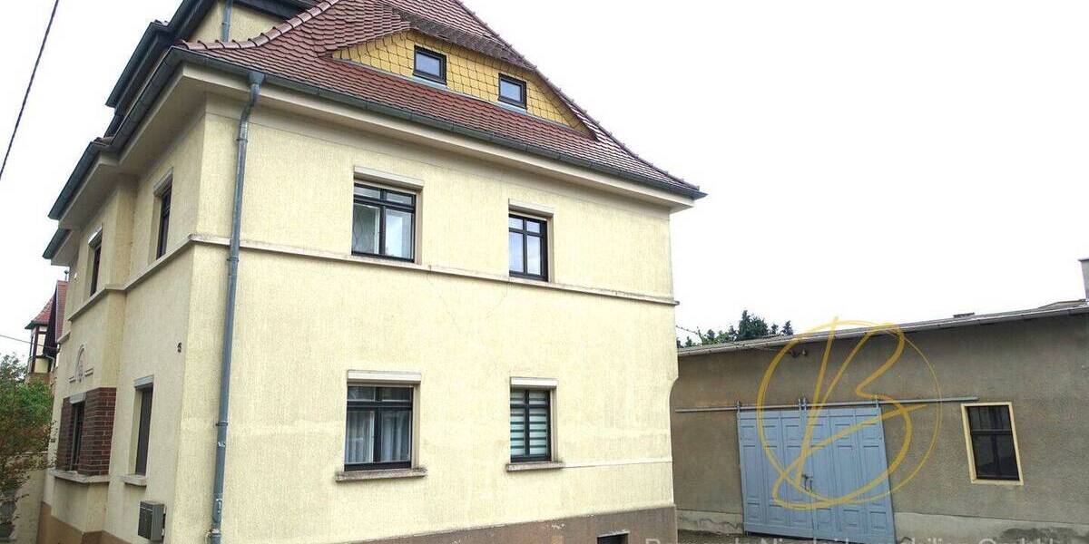 Mehrfamilienhaus, Wohnhaus Großröhrsdorf - 8 Zimmer, 180 m&sup2;, 342.000&euro; | Angebot:26825991