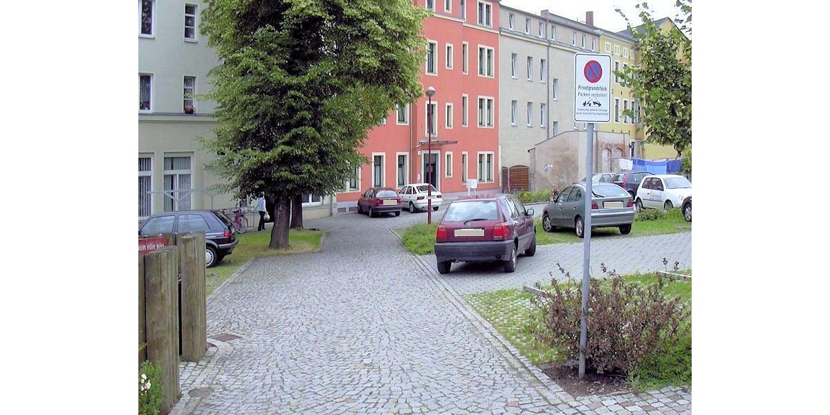 Stadtwohnung: 2 Zimmer, groß & hell! 2 zimmer