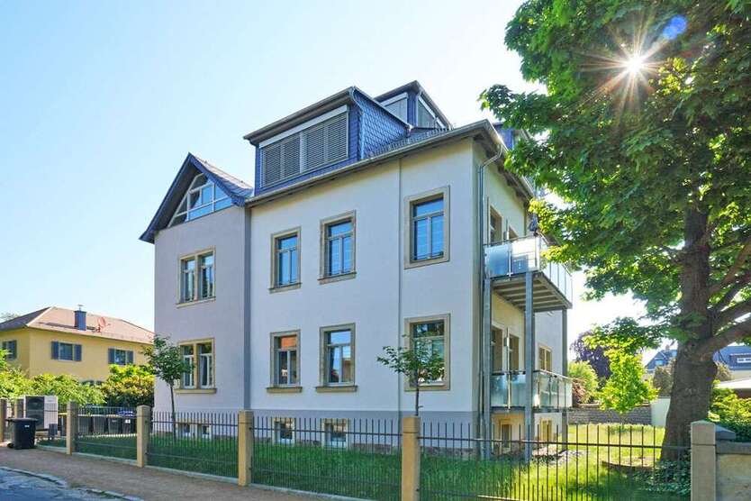 Wohnung zum Mieten in Radebeul 930 € 71.5 m²