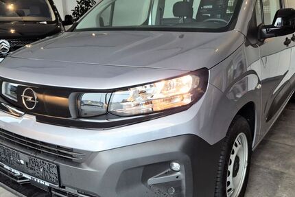 Opel Combo 2.100 km 24.490 &euro; Pirna 01796