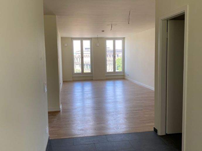 Terrassenwohnung Dresden Wilsdruffer Vorstadt/Seevorstadt-West - 3 Zimmer, 115 m&sup2;, 1.565&euro; | Angebot:26455203