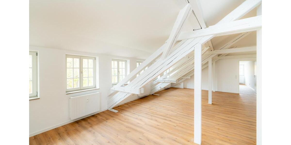 Einfamilienhaus Dresden Loschwitz - 4 Zimmer, 133 m&sup2;, 1.700&euro; | Angebot:23432213