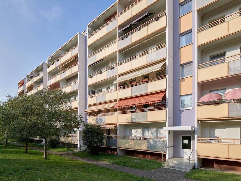 *Ruhige Lage*frischrenoviert ab Herbst*mit Sonnenbalkon*