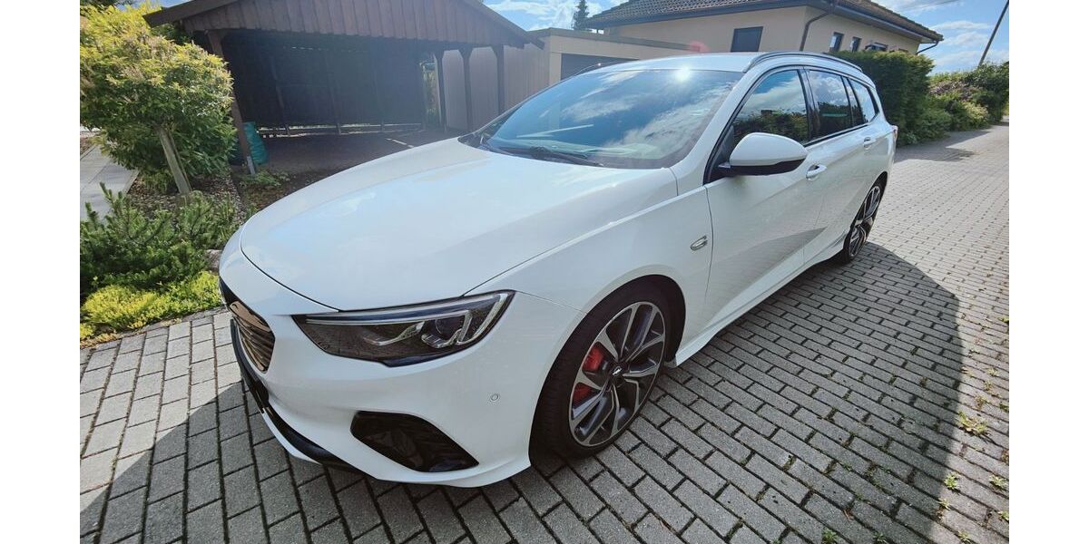Opel Insignia 145.000 km 22.999 &euro; Wilsdruff, Oberhermsdorf 01723