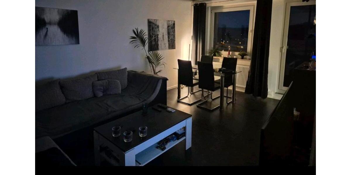 Etagenwohnung Heidenau - 3 Zimmer, 63 m&sup2;, 680&euro; | Angebot:26254481