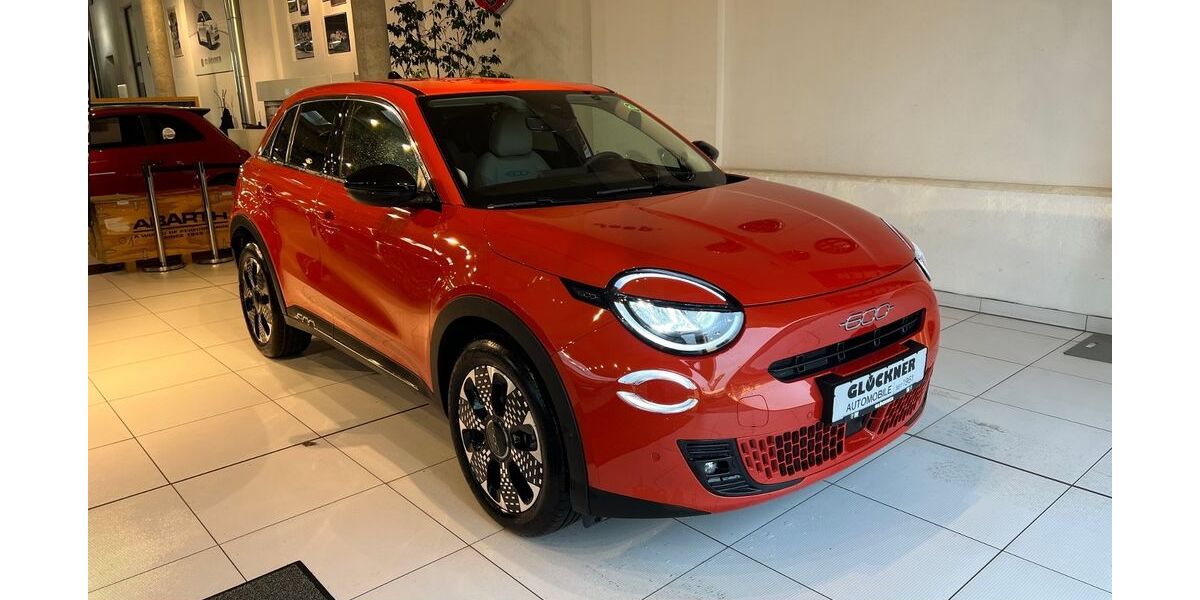 Fiat 600 6.518 km 38.990 &euro; Dresden 01109