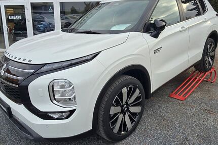 Mitsubishi Outlander 1.500 km 45.990 &euro; Radeberg 01454