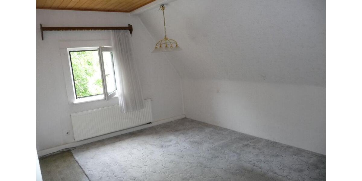 Einfamilienhaus Heidenau - 6 Zimmer, 100 m&sup2;, 315.000&euro; | Angebot:27018833