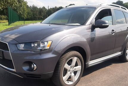 Mitsubishi Outlander 129.500 km 5.390 &euro; Dresden 01259