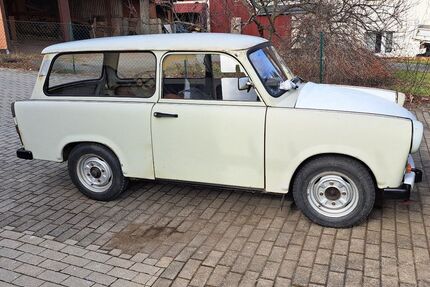 Trabant 601 9.930 km 3.500 &euro; Klingenberg 01774
