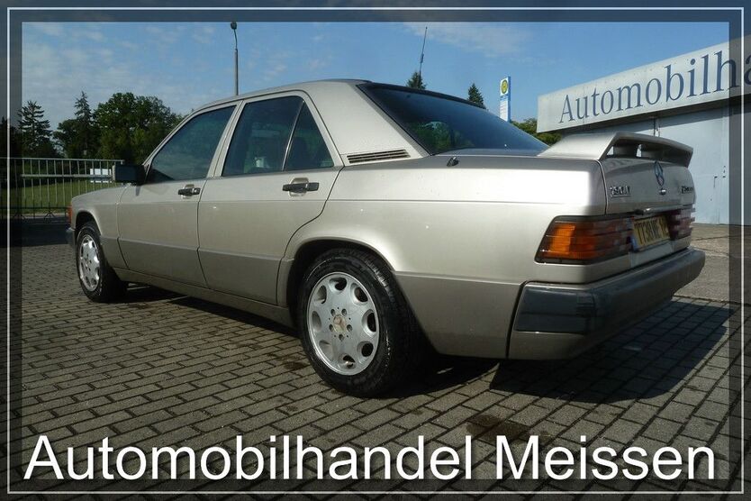 Mercedes-Benz 190 321.000 km 9.950 € Meissen 01662