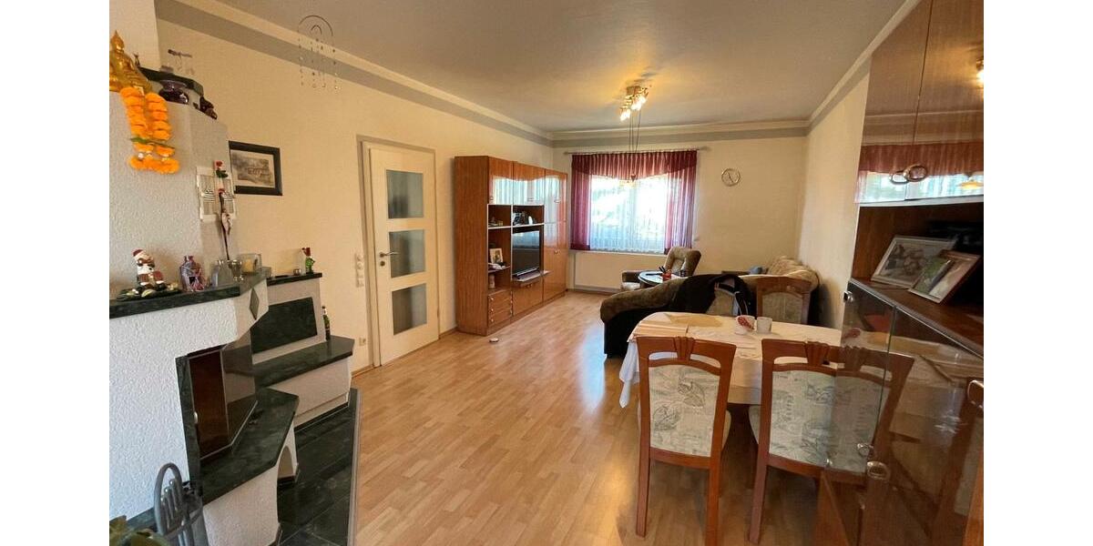 Einfamilienhaus Ebersbach - 5 Zimmer, 180 m&sup2;, 296.000&euro; | Angebot:25992594
