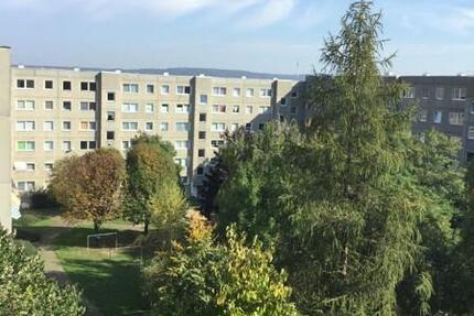 Ihre Wohnung! 3-Raumwohnung mit Balkon und tollem Ausblick! zimmer